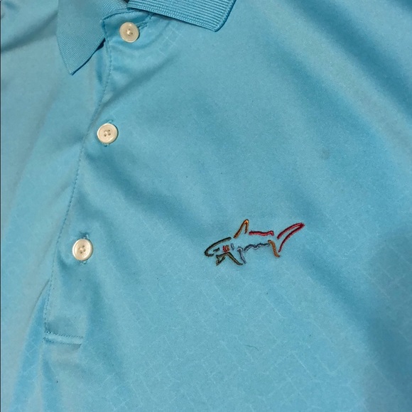 Greg Norman Collection Golf Men Polo w/ Shark logo - Picture 2 of 3